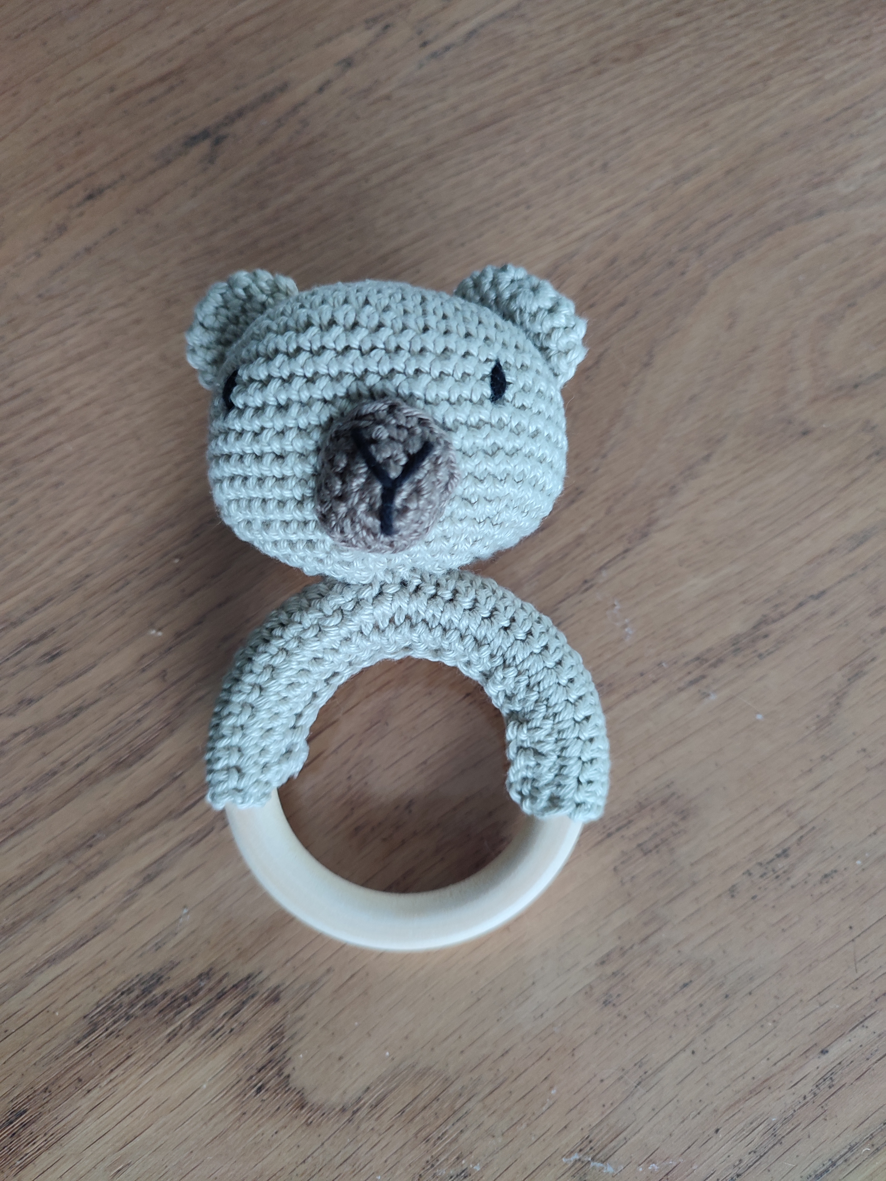 Anneau de dentition ours au crochet