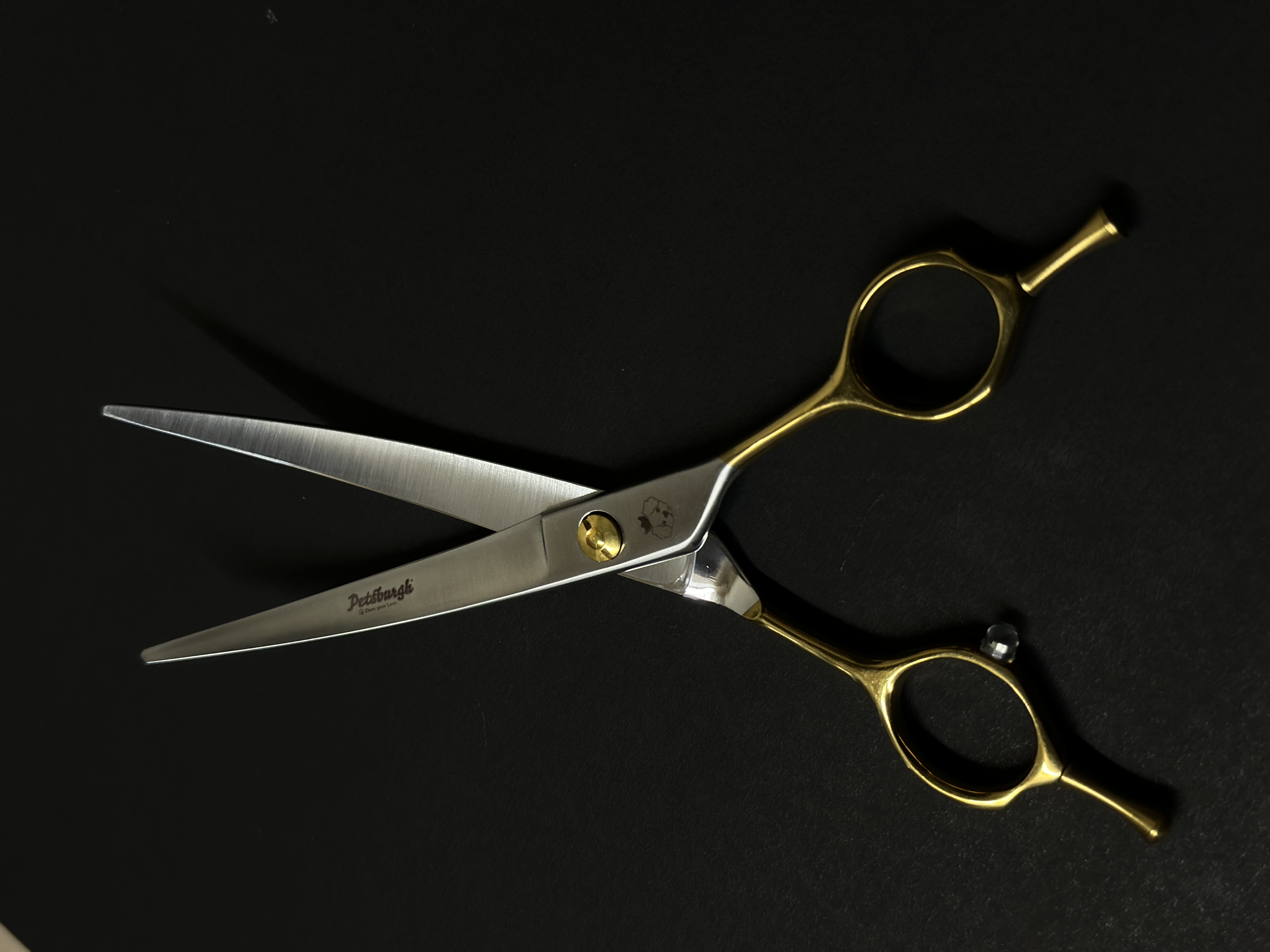 Mochi Pro Scissor Set – 7 Inch (Smooth Edge) by Petsburgh