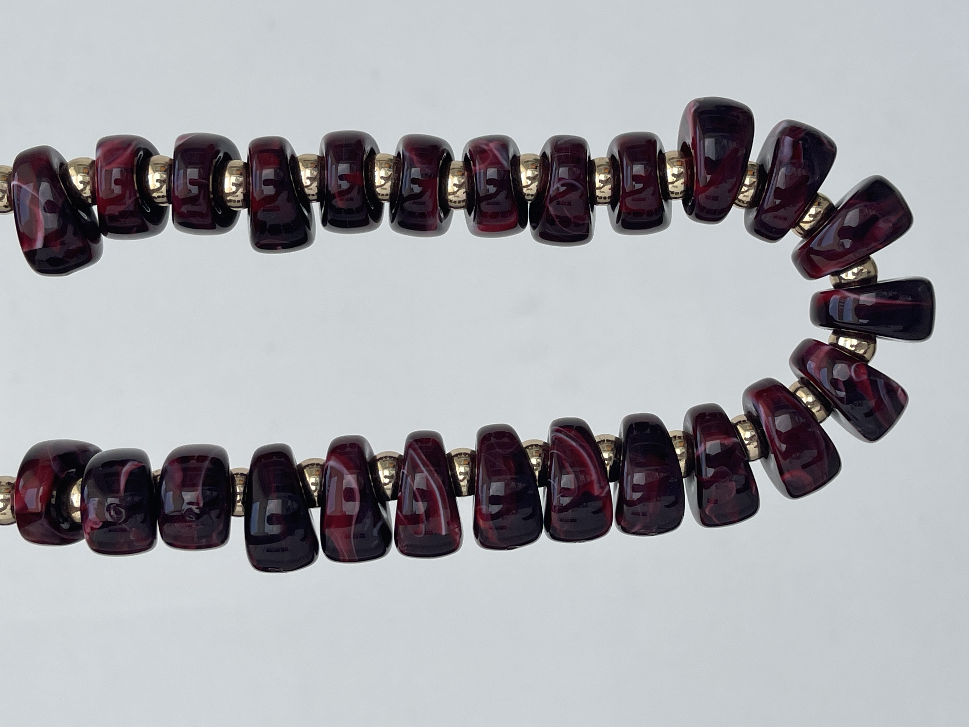 Elegant Garnet Geometric Bead Deep Red Necklace