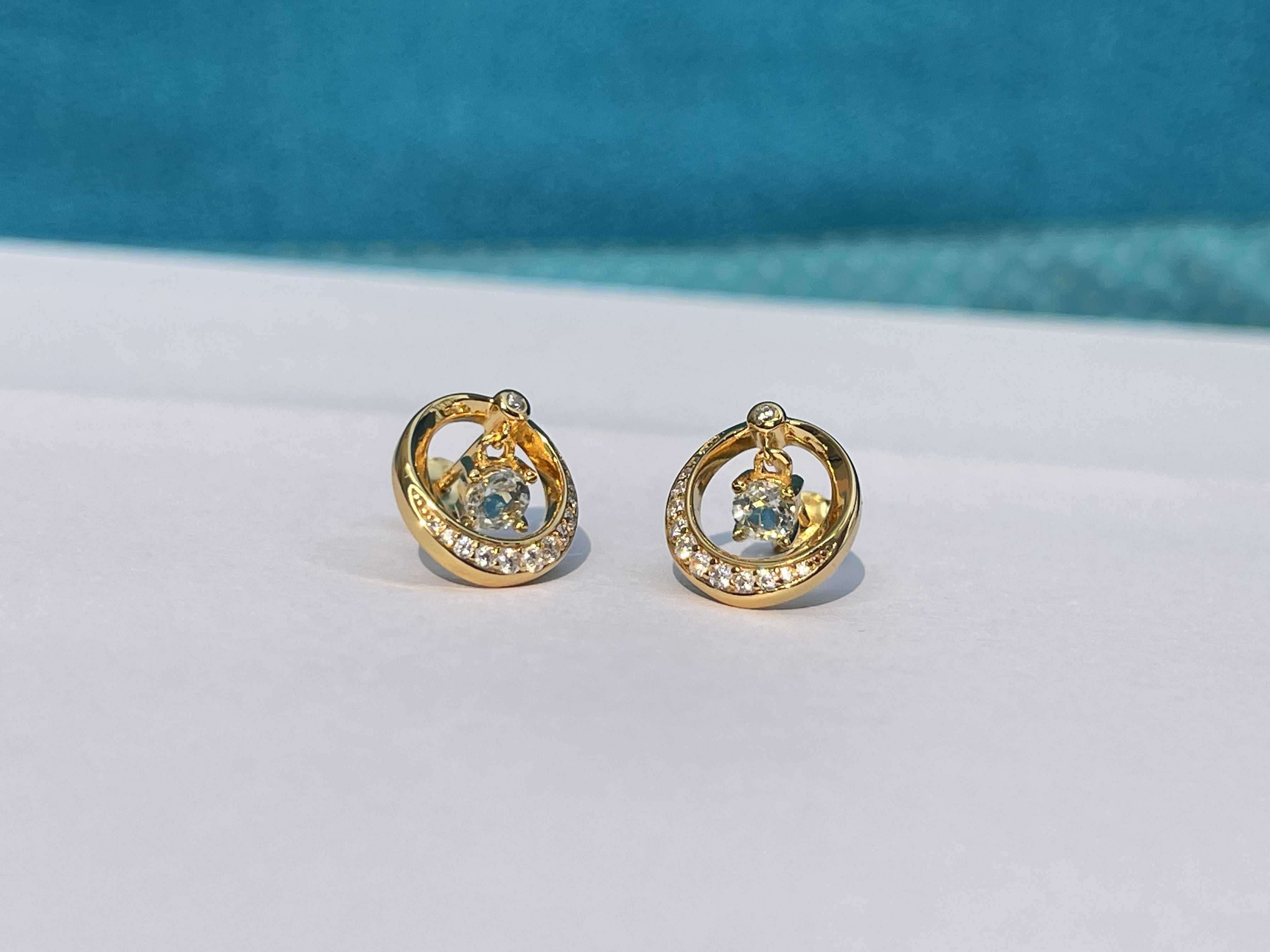 S925 Sterling Silver Gold-plated Crystal Earrings with Topaz