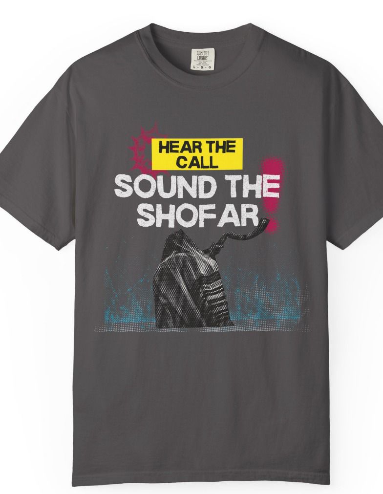 Camiseta “Hear the Call – Sound the Shofar”