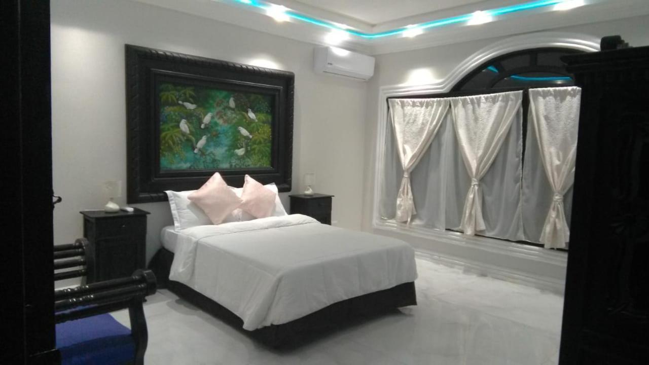VILLA ANTIGUA EL SALVADOR