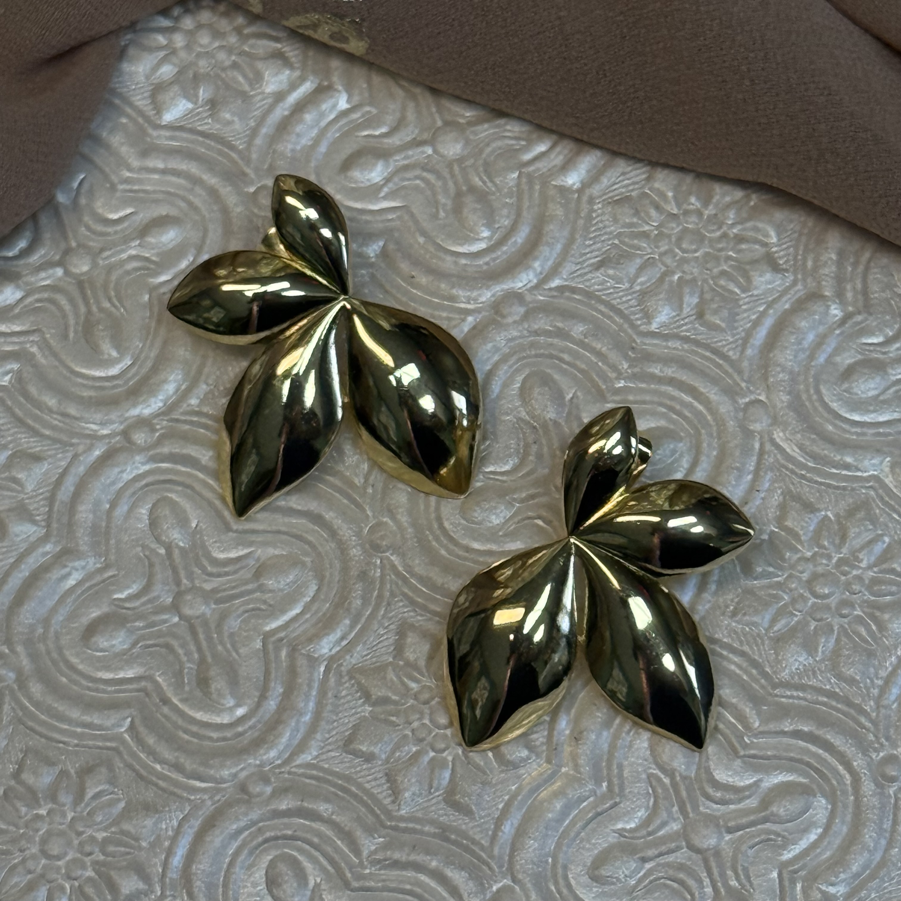Lili earrings