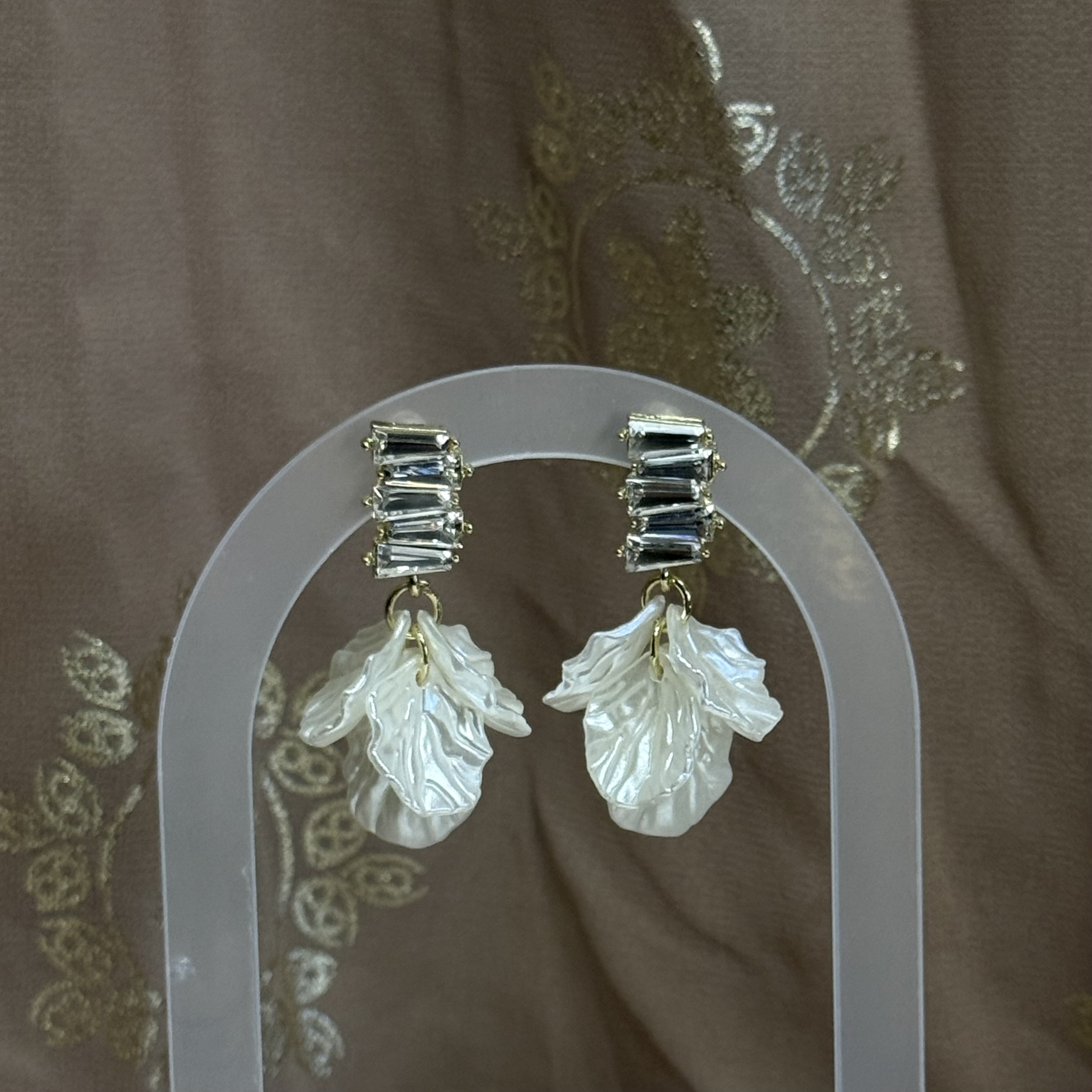 Nova earrings 