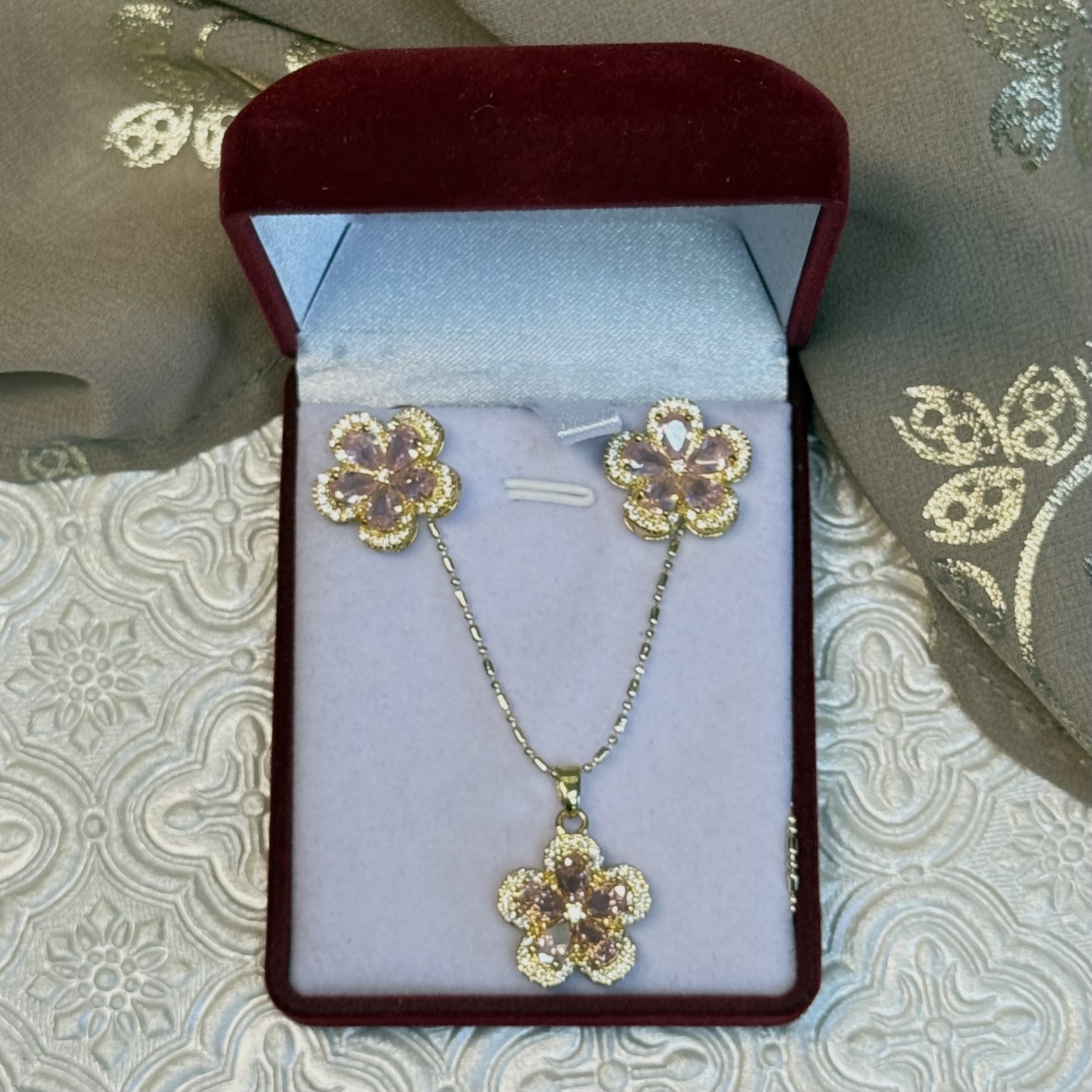 Jasmine set