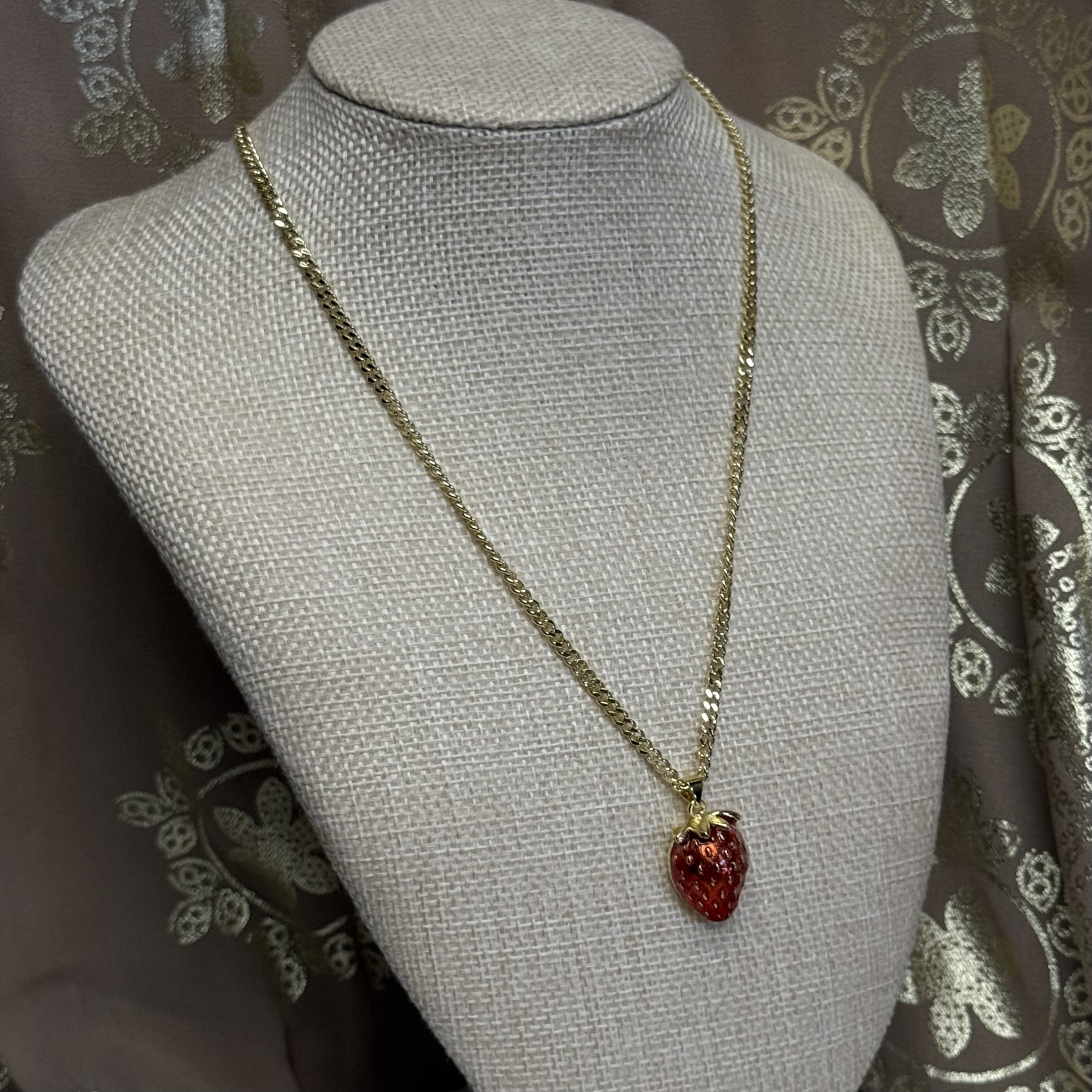 Amelia necklace 