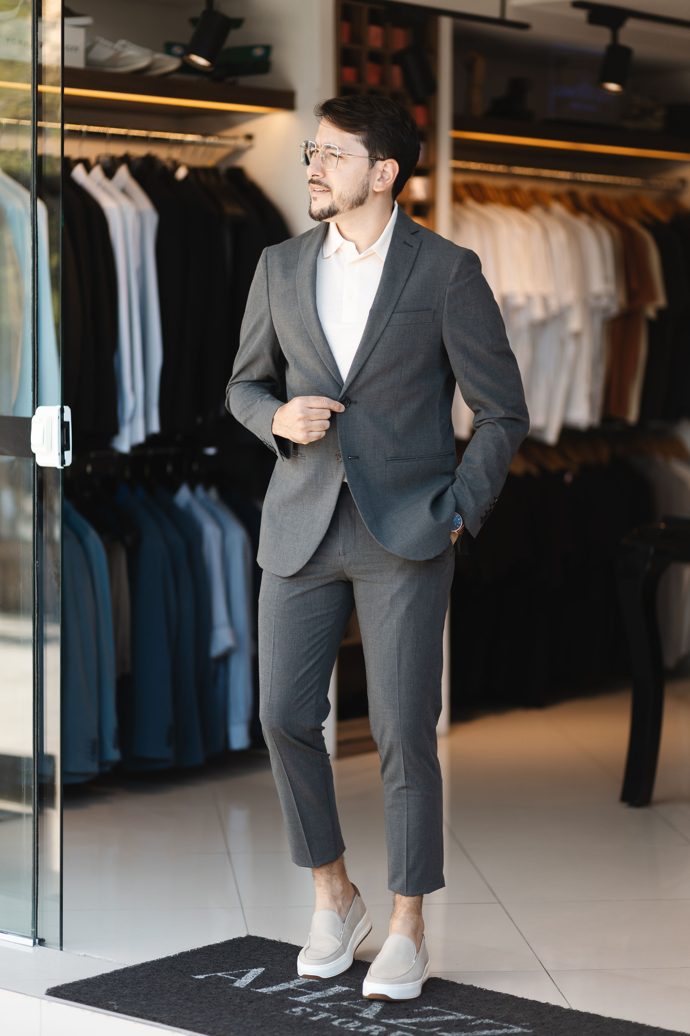 Terno masculino cinza