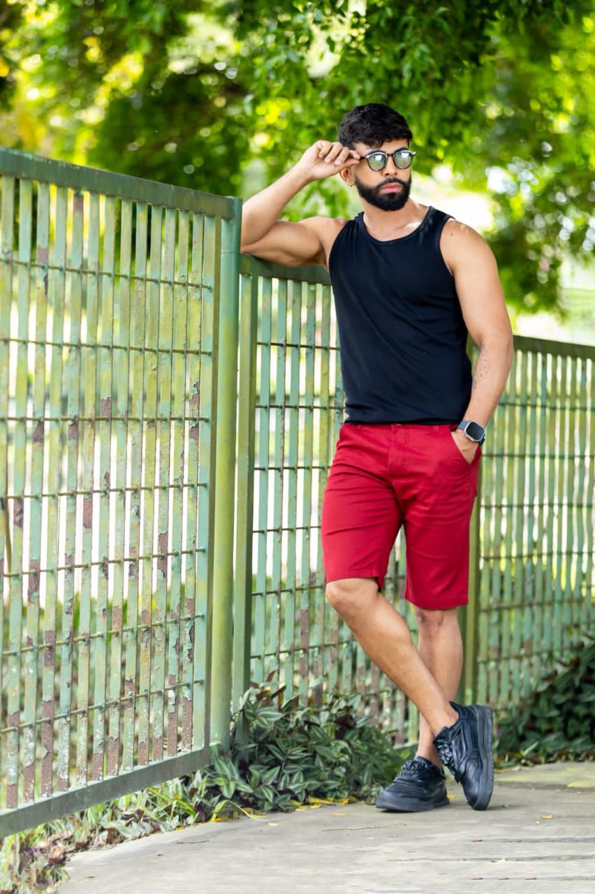 Bermuda vermelha masculina