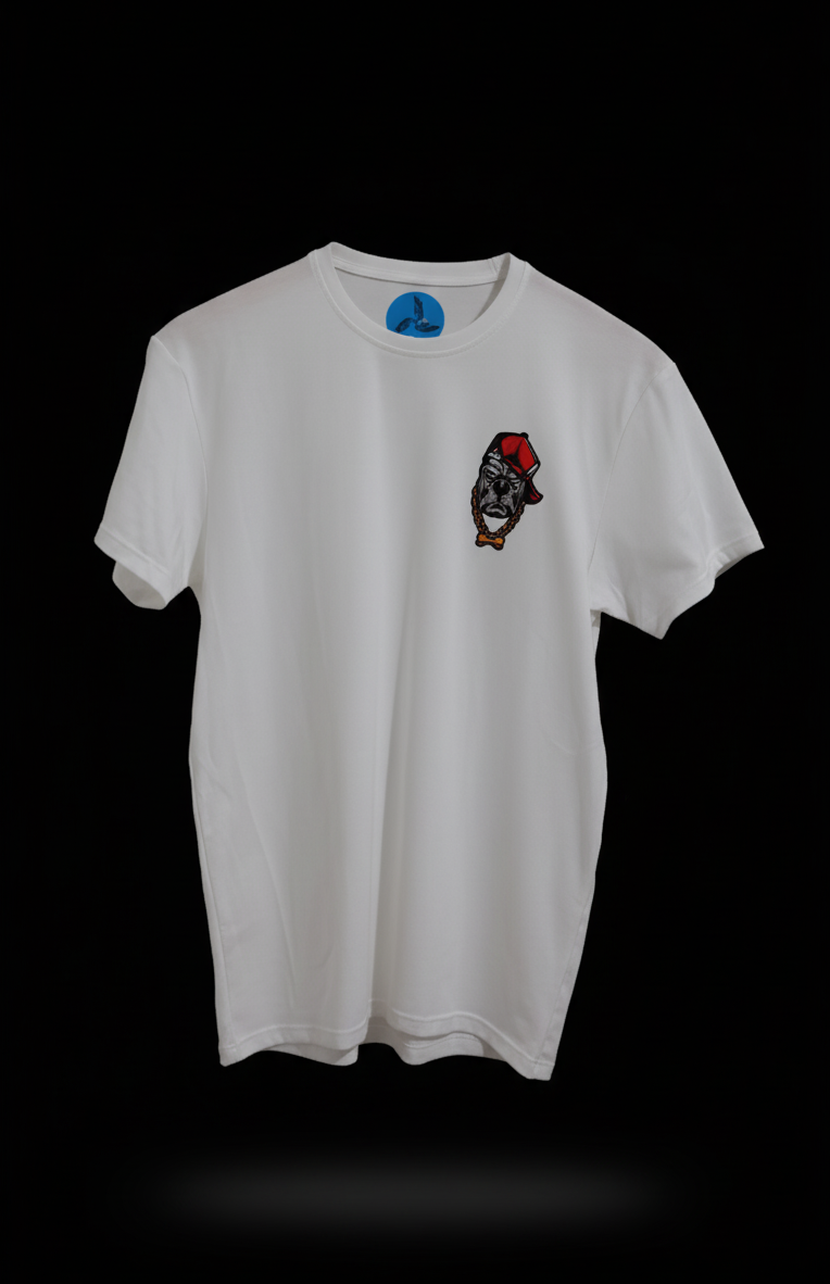 Camiseta blanca con diseño de Perro