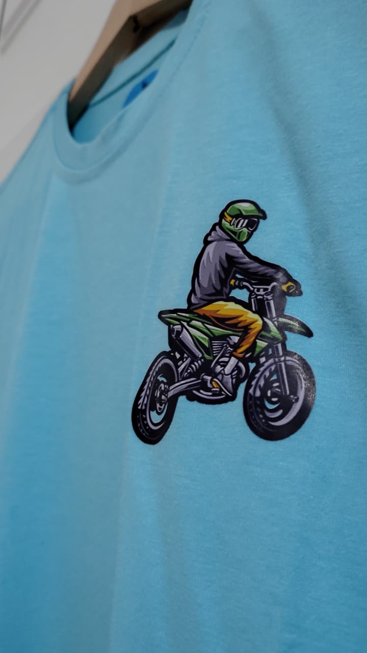 Camiseta azul de motocross