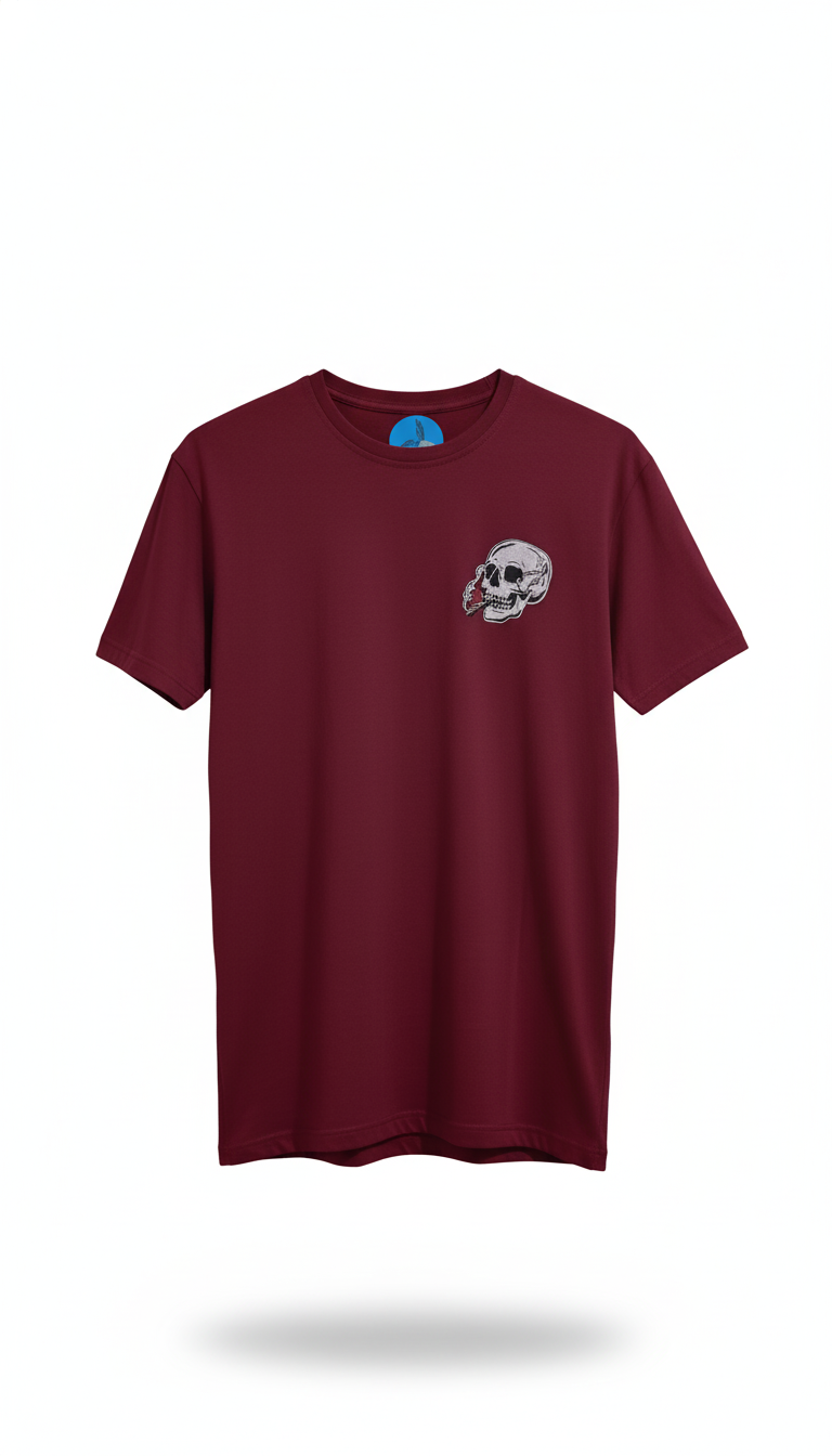 Camiseta burdeos con calavera