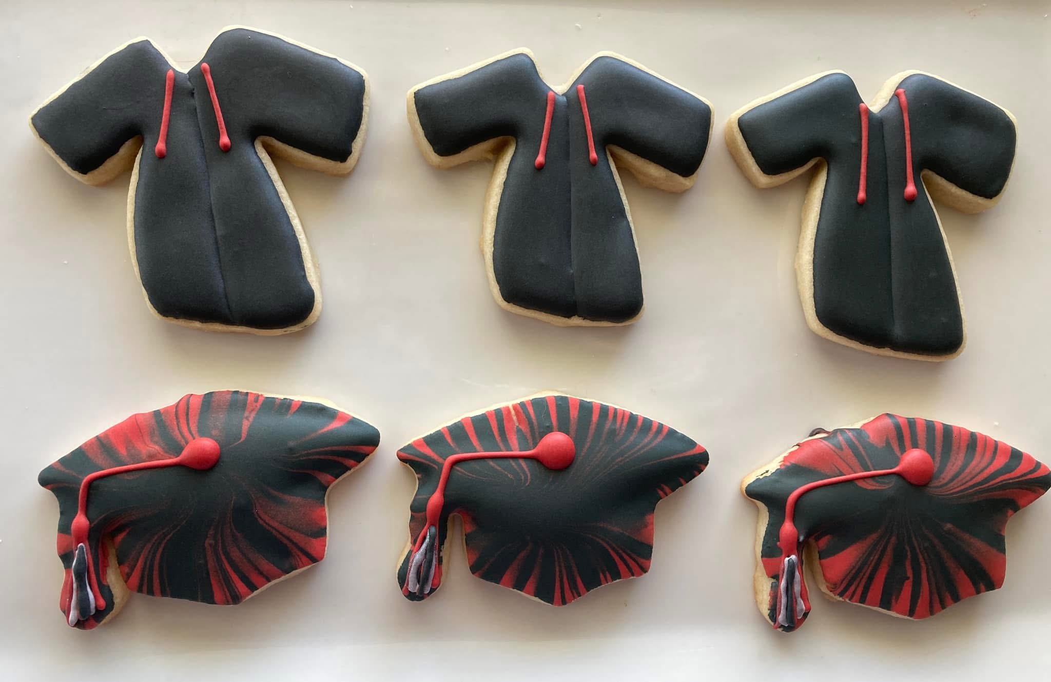 Graduation Gown and Cap Cookies
