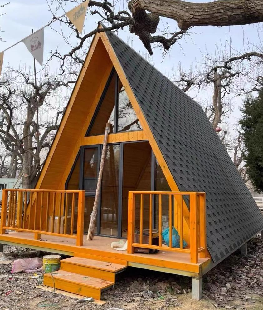 Cheap Price Tiny Cabins Portable Modern Triangle House Small Prefab Log Blockhouse
