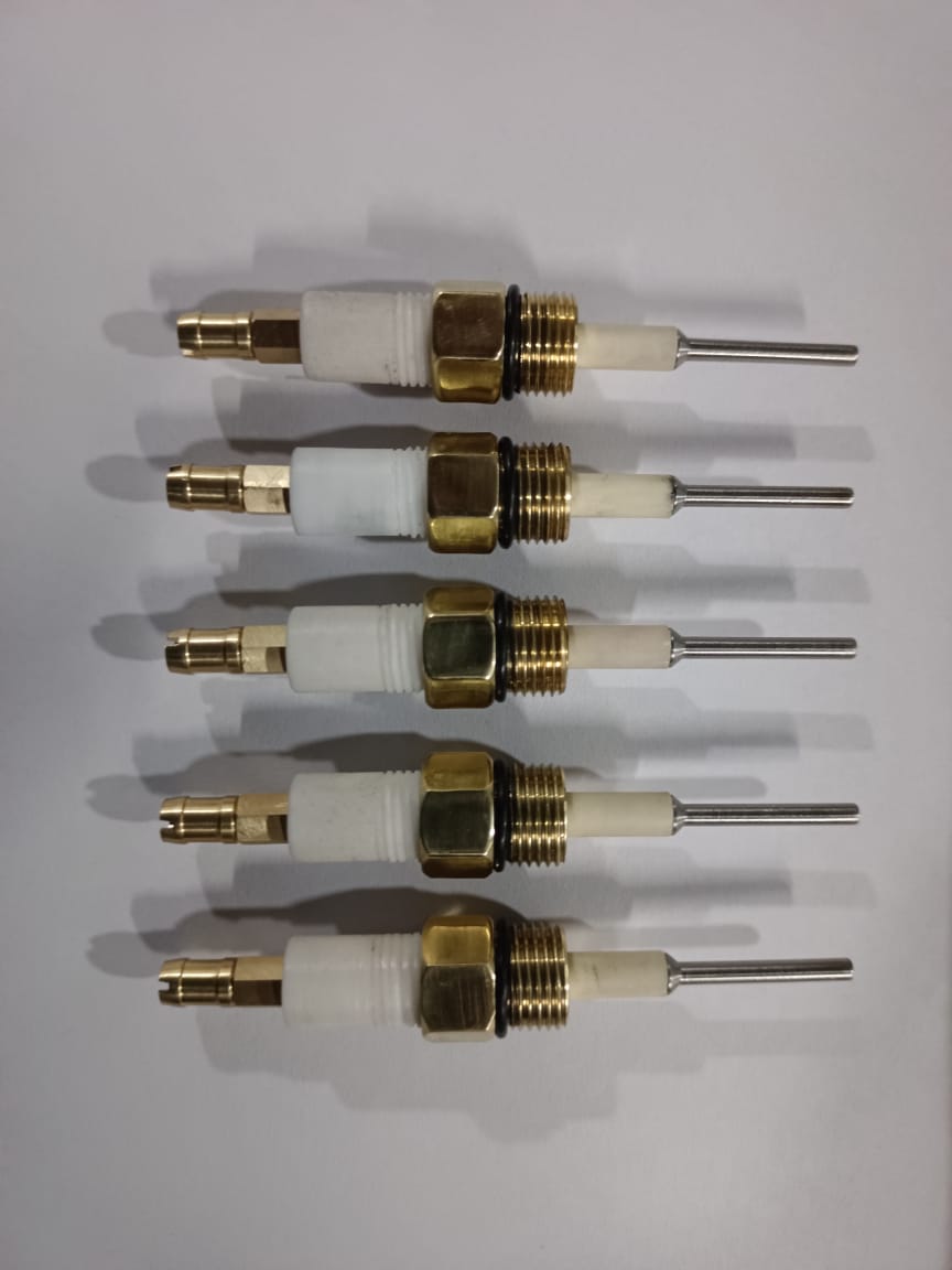 SPARK PLUG FOR BUJ-5001 BUJ-600408 [2 NOS IN PKT]