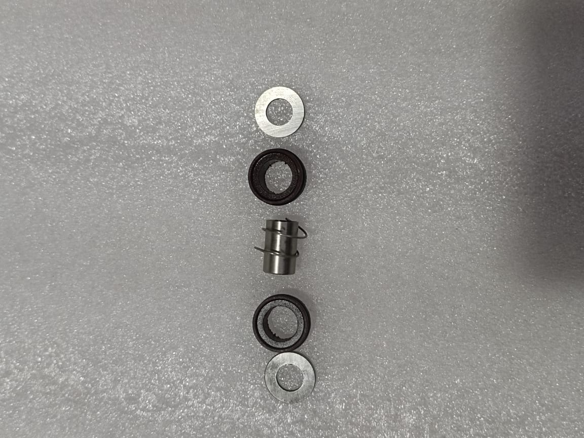 OIL SEAL ASSY 12M/14M-OIL SEAL ASSY [5 NOS IN PKT]