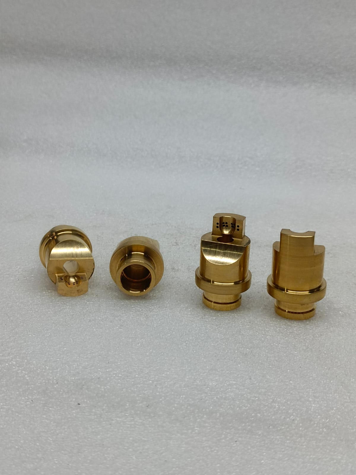 ANGULAR AIR CAP BRASS  3XT-3-A [5 NOS IN PKT]
