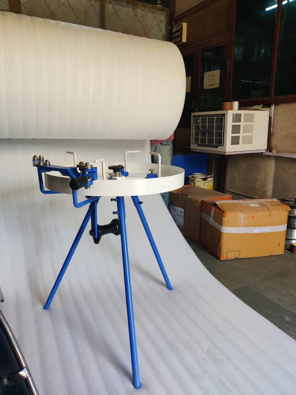 WIRE REEL STAND 12M-14M-WRS [1 SET IN A BOX]