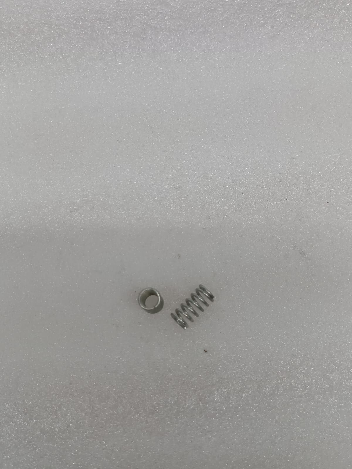 PLUNGER SPRING FOR GAS FLOW METER 2GFM AND 3GFM [10 NOS IN PKT]