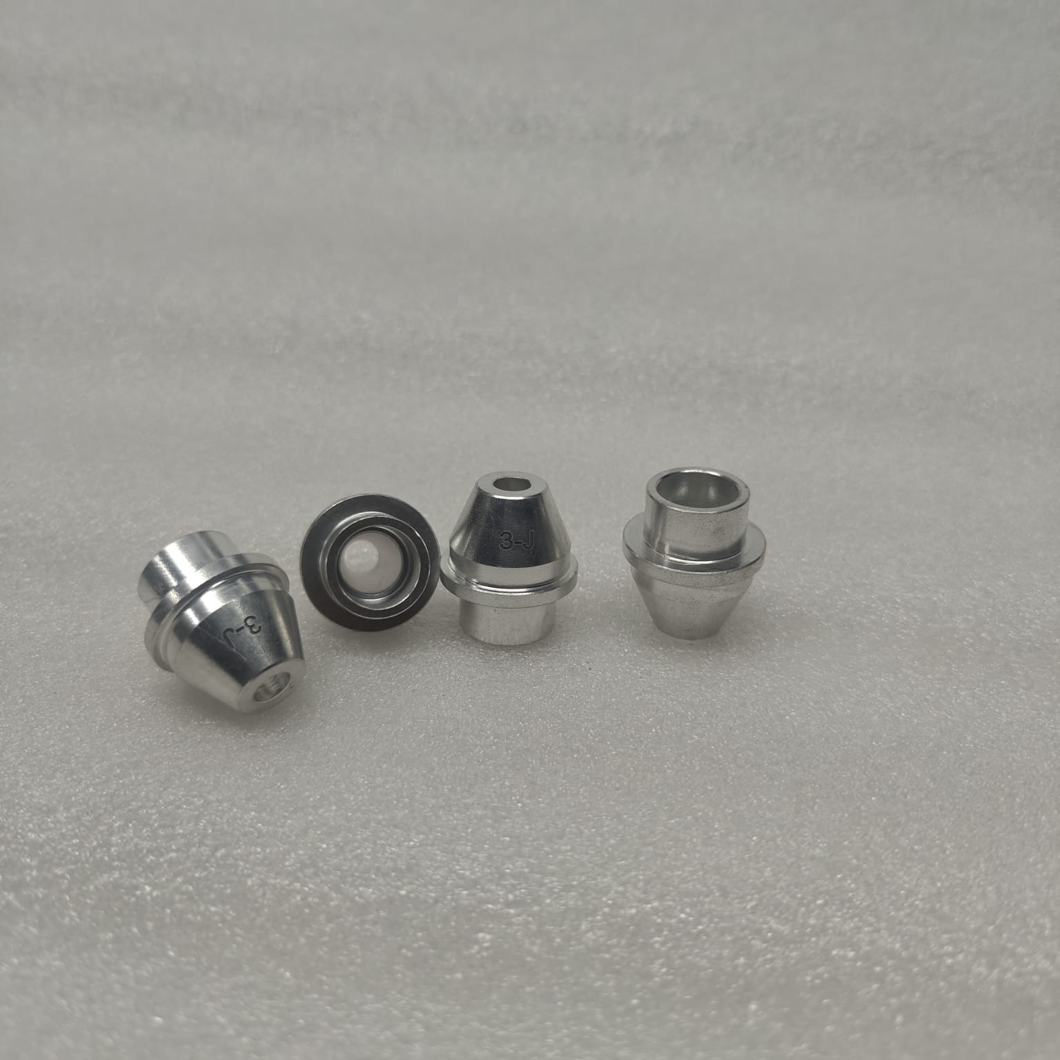 J AIR CAP 12M-3-J [10 NOS IN PKT]