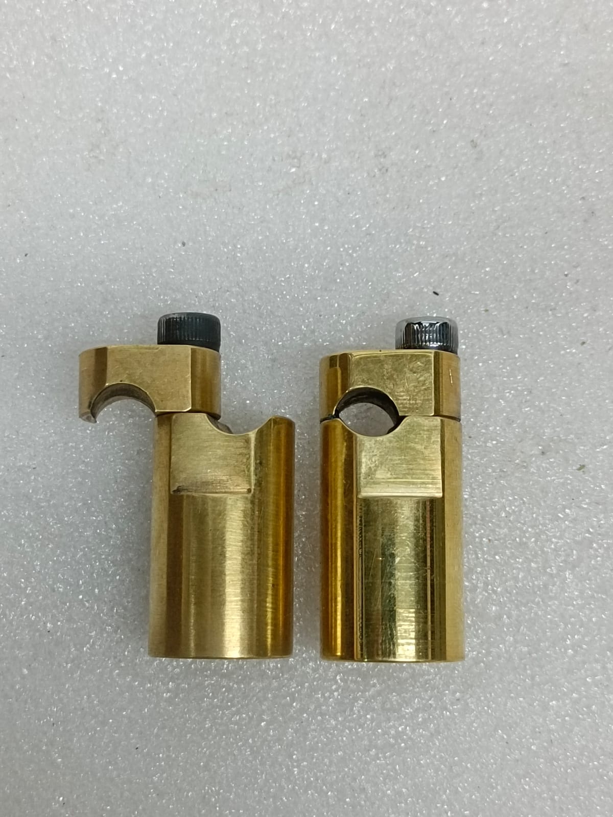 TERMINAL ASSY BRASS BU-8830-247-B [4 NOS IN ONE PKT]