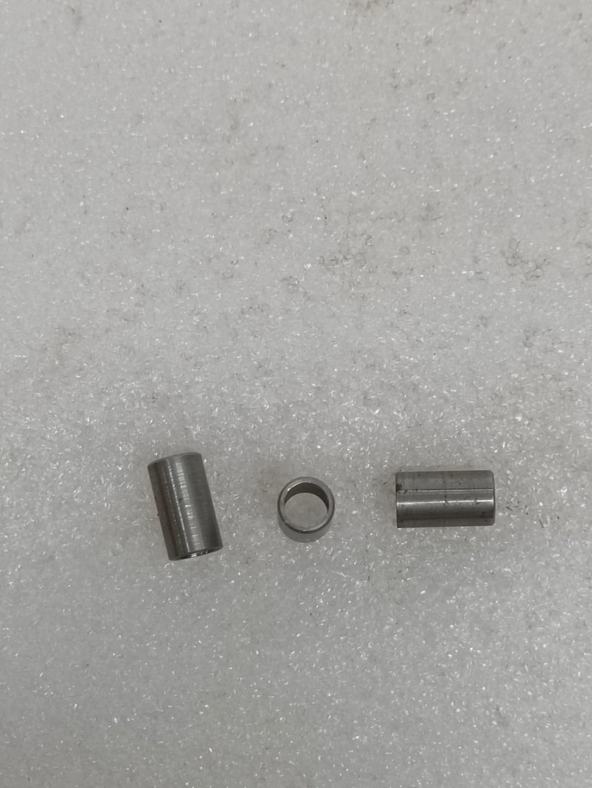 SLEEVE FOR CONECTING BODY AND BLOCK FOR 5P AND 6P POWDER FLAME SPRAY GUNS 5P-6P-82 [12 NOS IN ONE PKT]