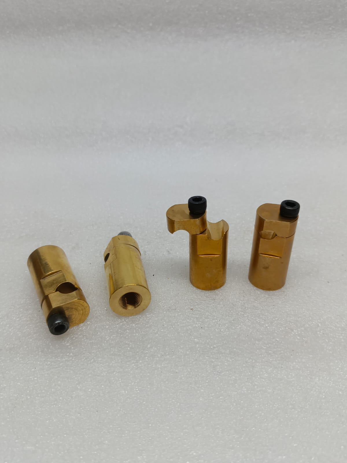 TERMINAL ASSY BRASS BU-8830-247-B [4 NOS IN ONE PKT]