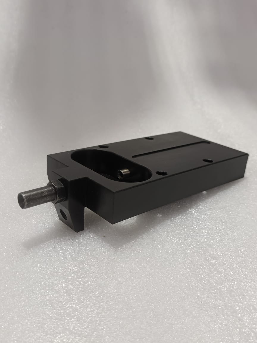 RIGHT SIDE COVER FOR ARC SPRAY TORCH