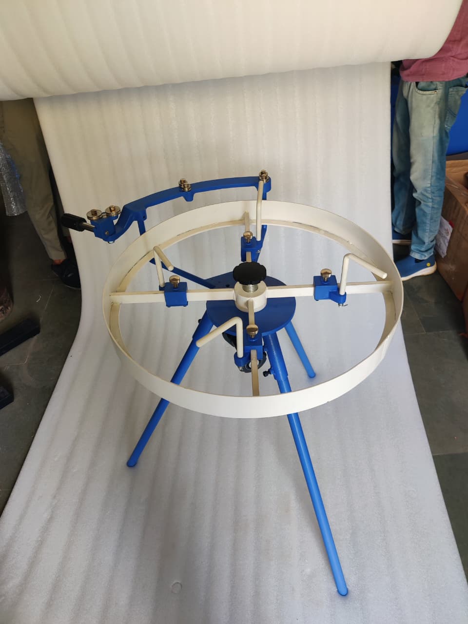 WIRE REEL STAND 12M-14M-WRS [1 SET IN A BOX]