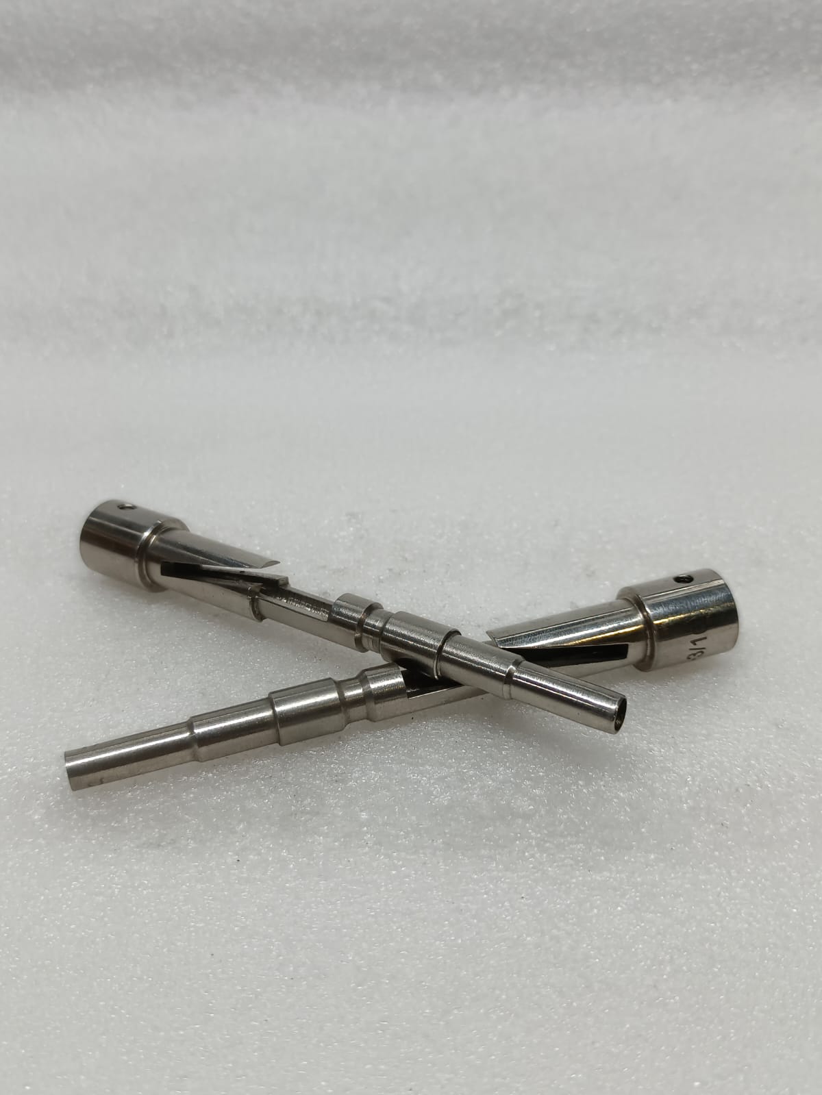 SNUBBER GUIDE 12M/14M-188 [5 NOS IN PKT]