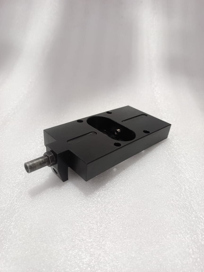 LEFT SIDE COVER FOR ARC SPRAY TORCH