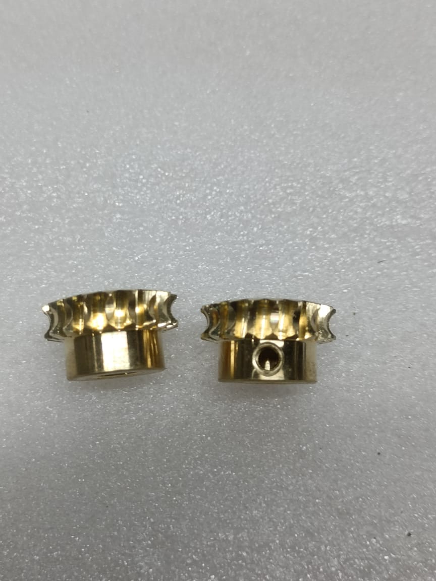 DRIVE SHAFT GEAR FOR 12M/ 14M TORCH  12M/14M-66 [5 NOS IN PKT]