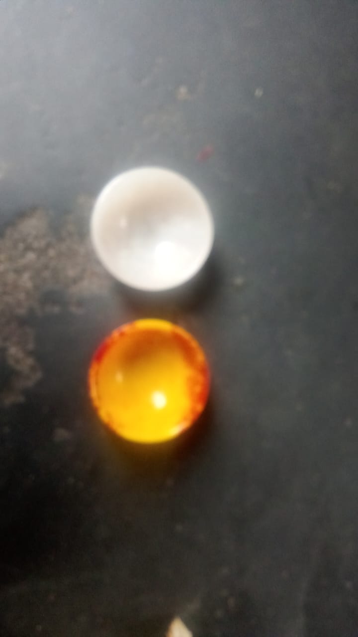 Plastic toy capsule shells