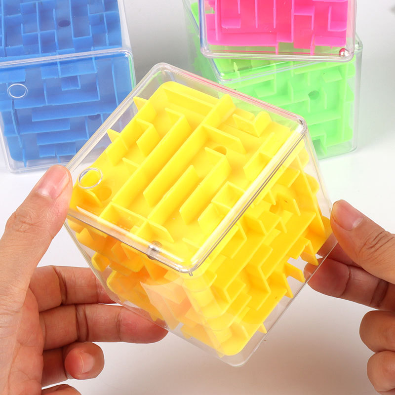 3D Honeycomb Rotate Maze, Bundles of 100 Pcs
