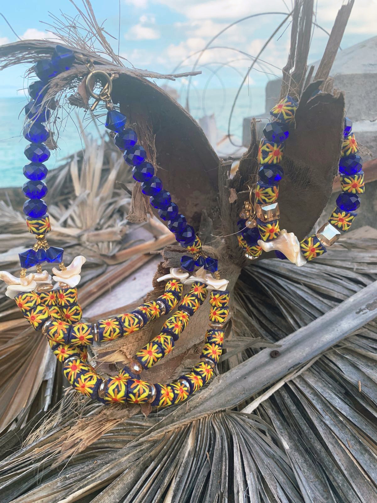 Handmade Conch Shell & Beaded Necklace Set