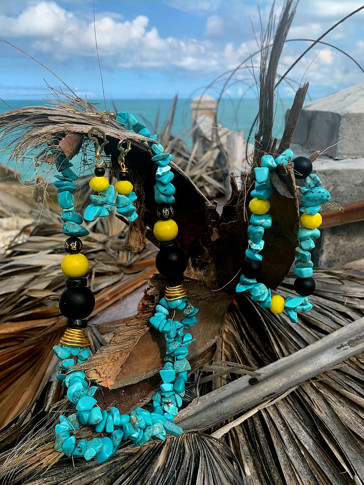 Handmade Turquoise Bahamas Beaded Necklace Set