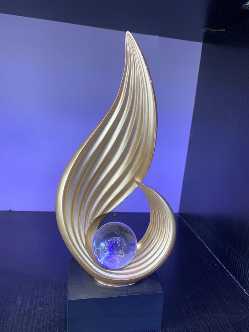 Elegant Modern Trophy