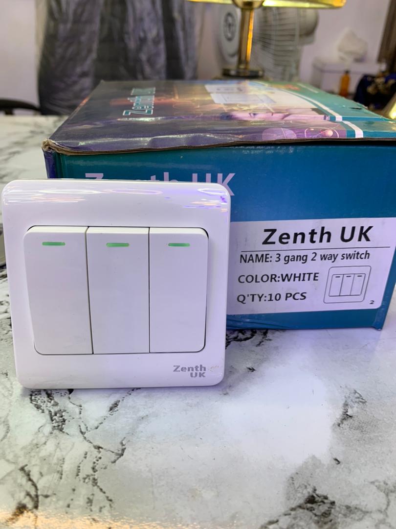 Zenith UK 3 Gang 2 Way Switch