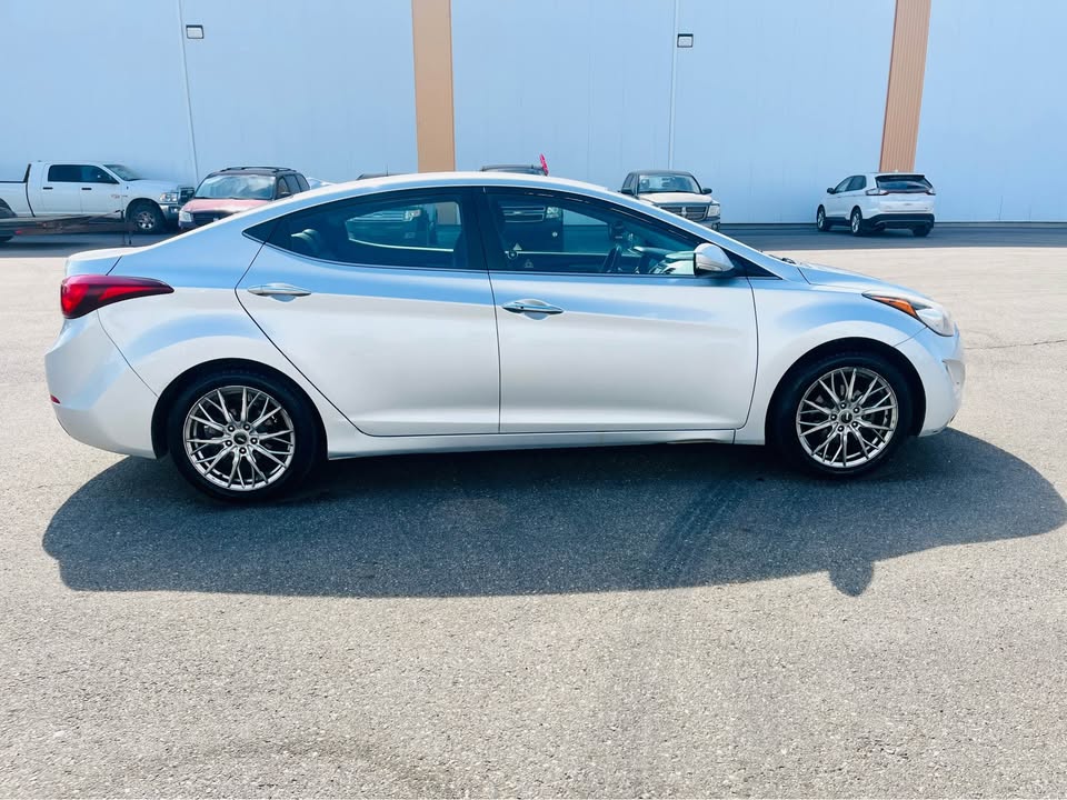 Hyundi Elantra, 2014