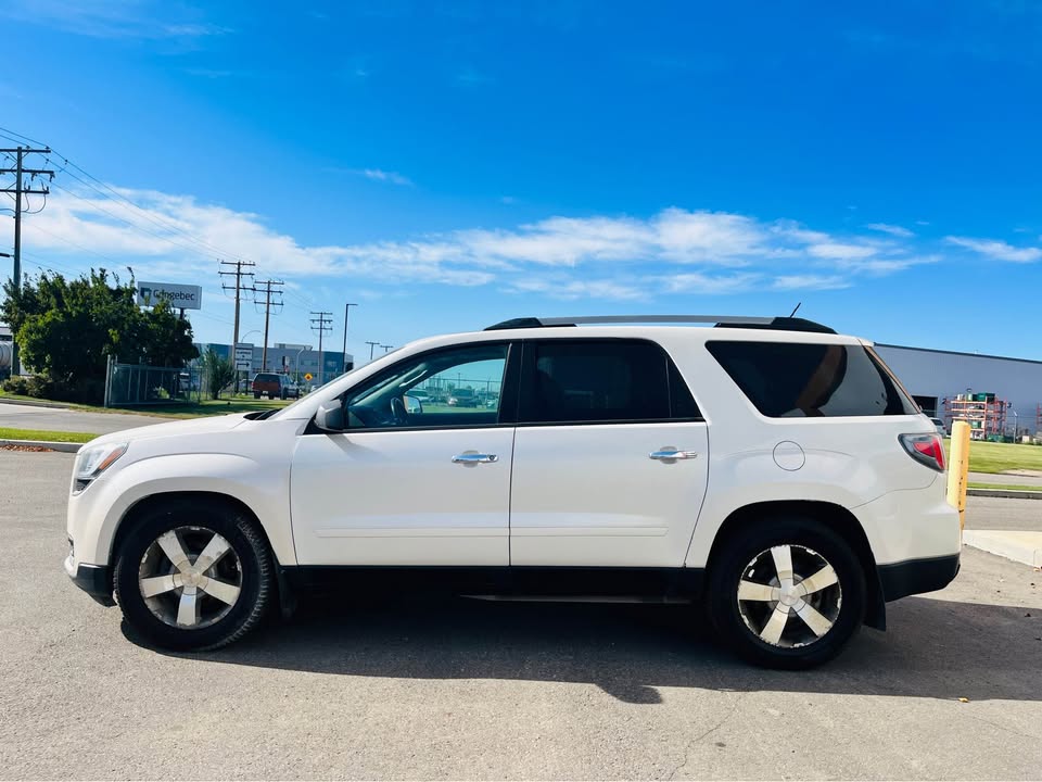 GMC Acadia SLE, 2015