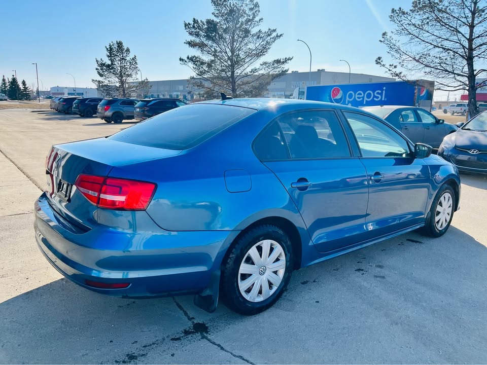 VOLKSWAGEN JETTA, 2015