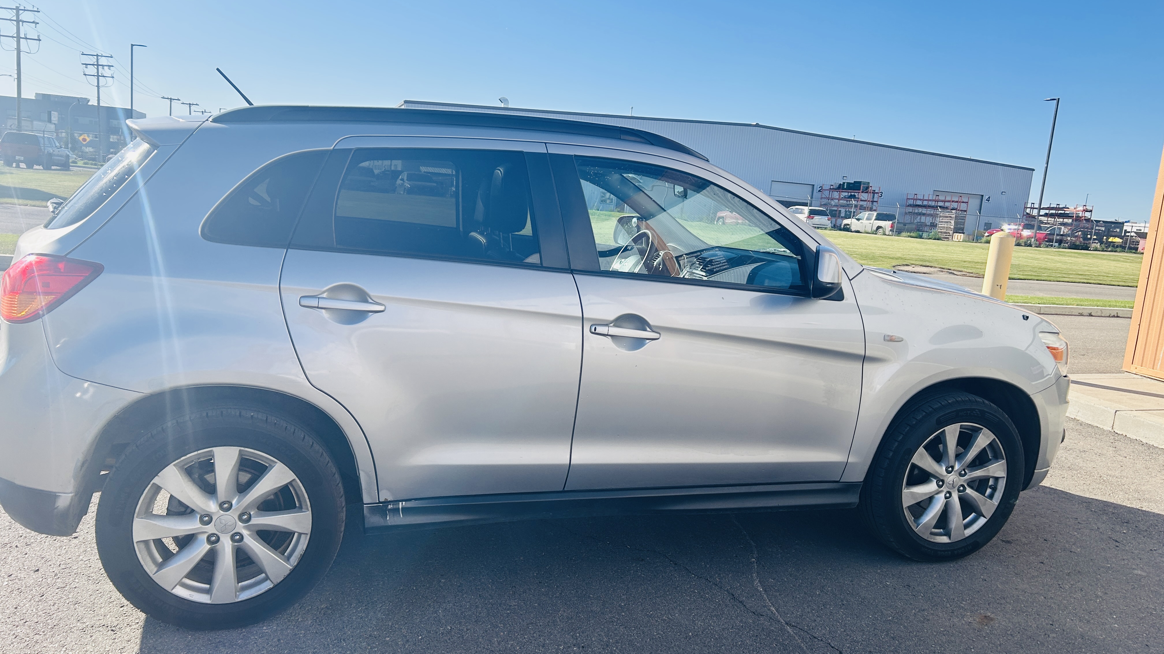 MITSUBISHI RVR, 2014