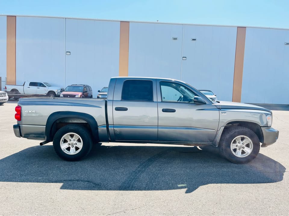Dodge Dakota, CREW CAB TRUCK, 2009