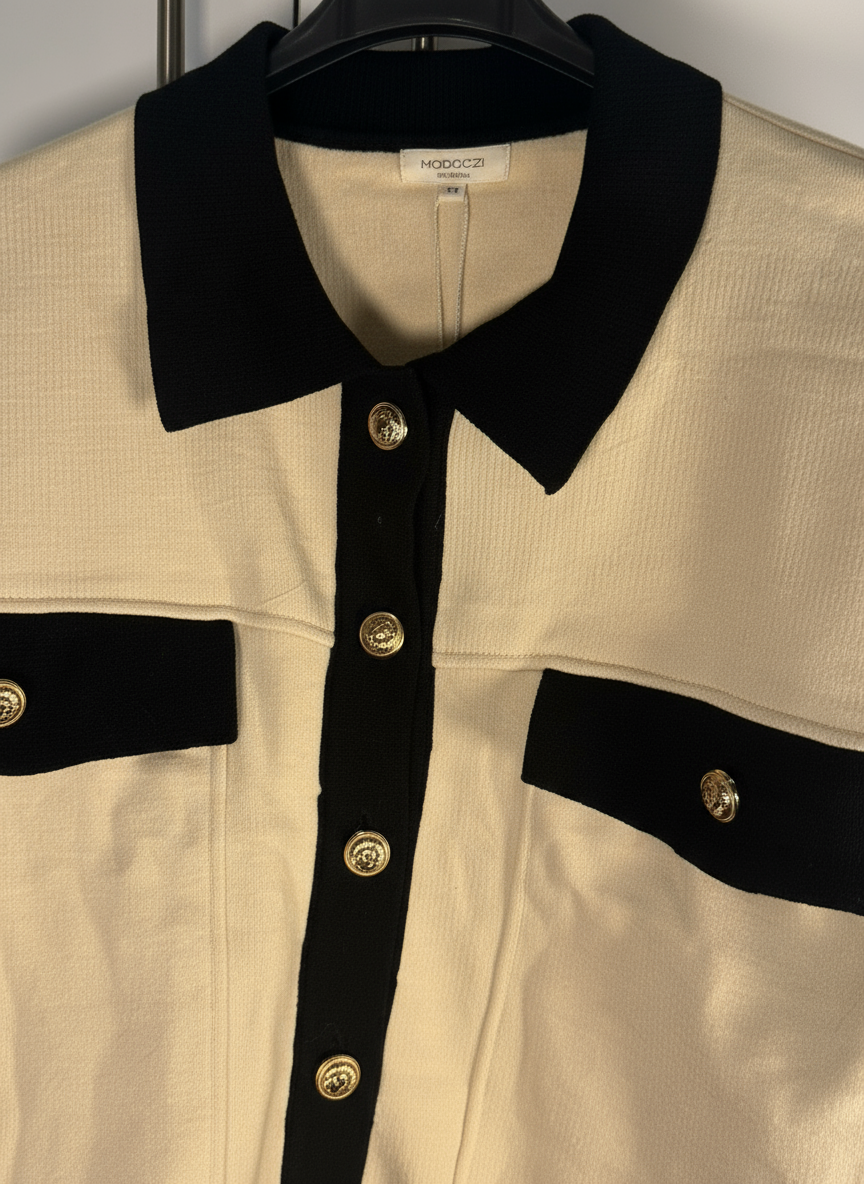Two-tone Buttoned Jacket