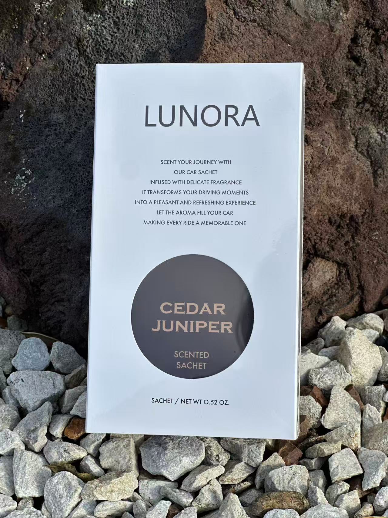 Lunora Cedar Juniper Scented Sachet