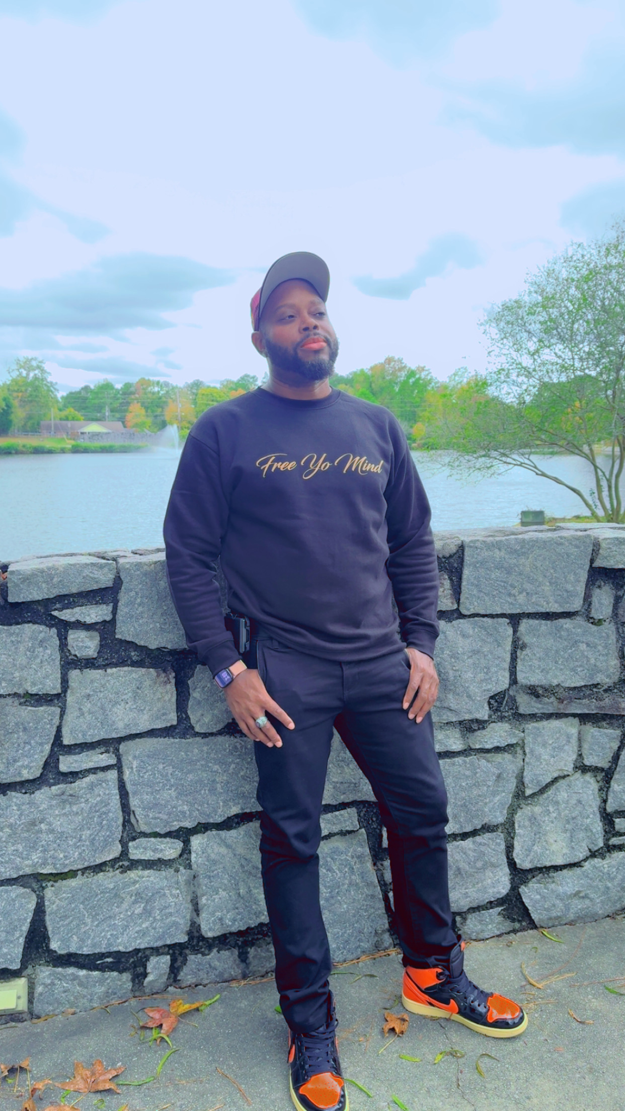 Free Yo Mind Signature Sweatshirt