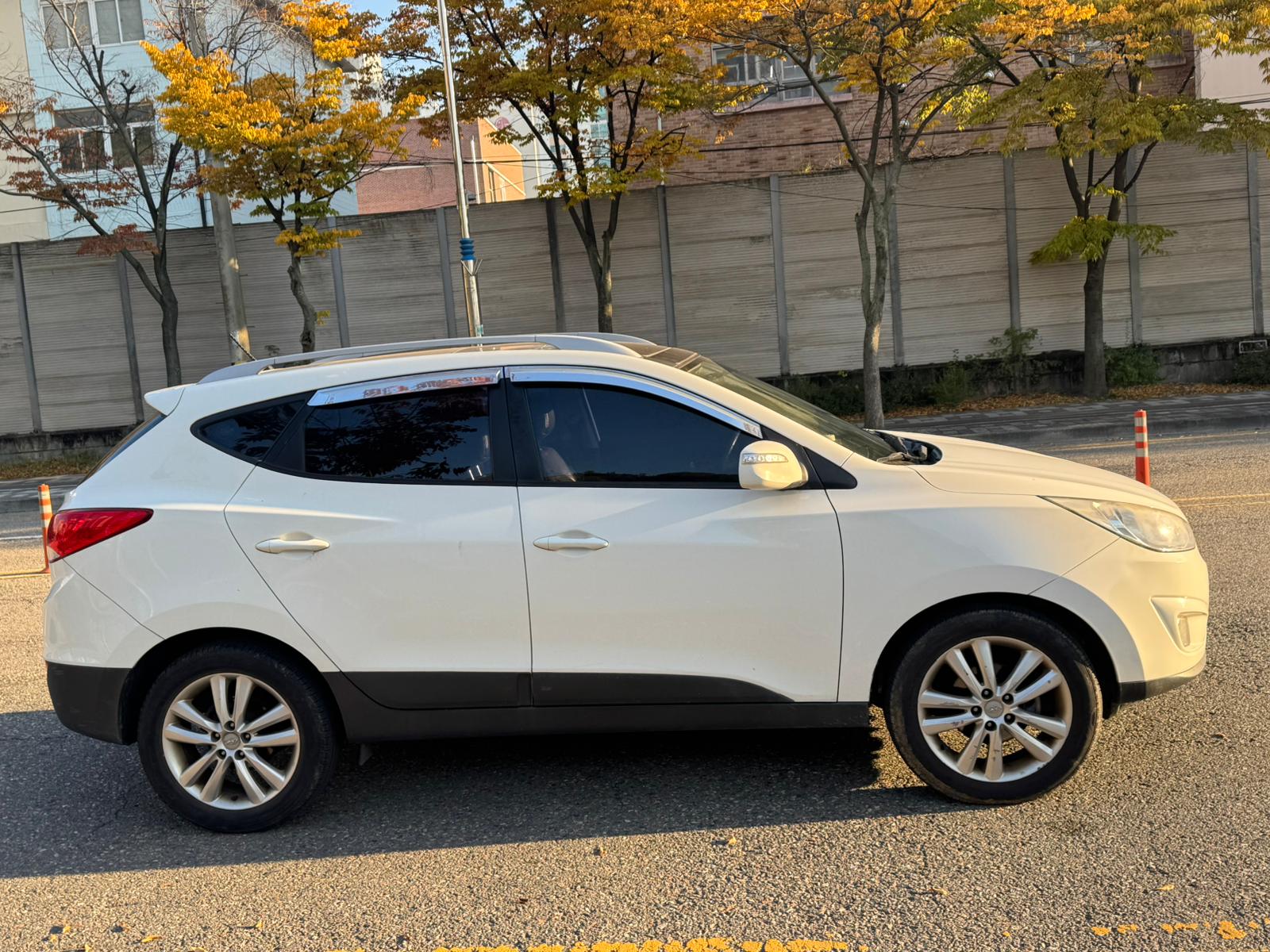 Hyundai Tucson LX20 2010 Diesel – Panoramic Sunroof, Navigation, Back Camera