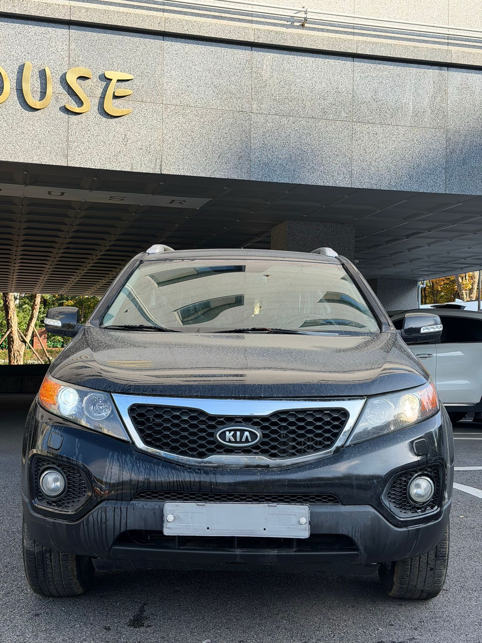 Kia Sorento 2.0L Diesel 2010 – Black 7-Seater Full Option