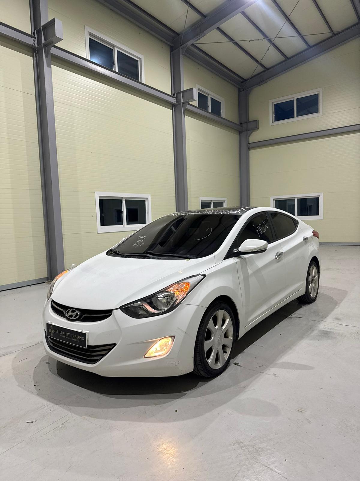 Hyundai Avante MD 2011 – Full Option Limited Edition