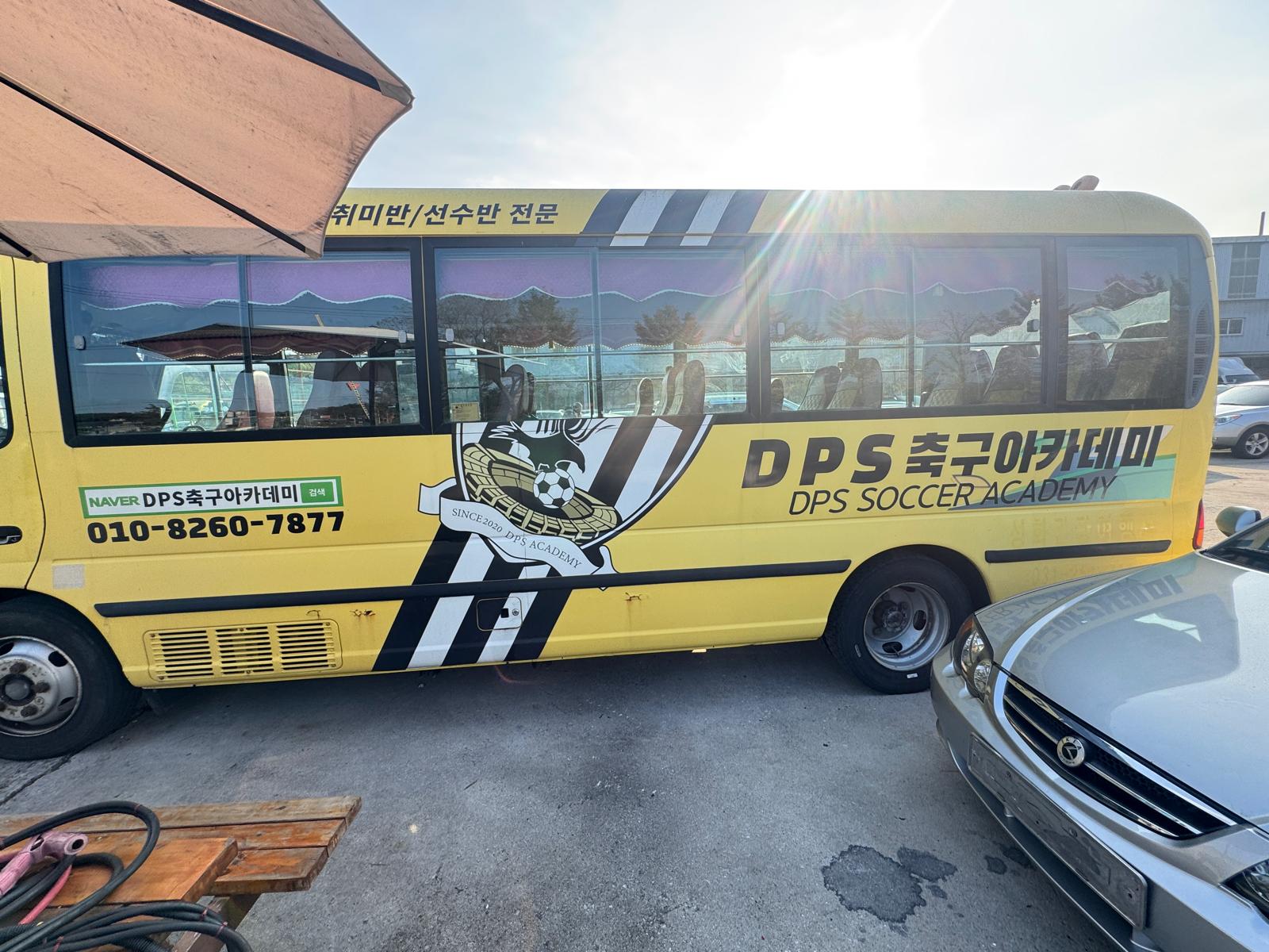 2008 Hyundai County Short Body – 25-Seater Mini Bus