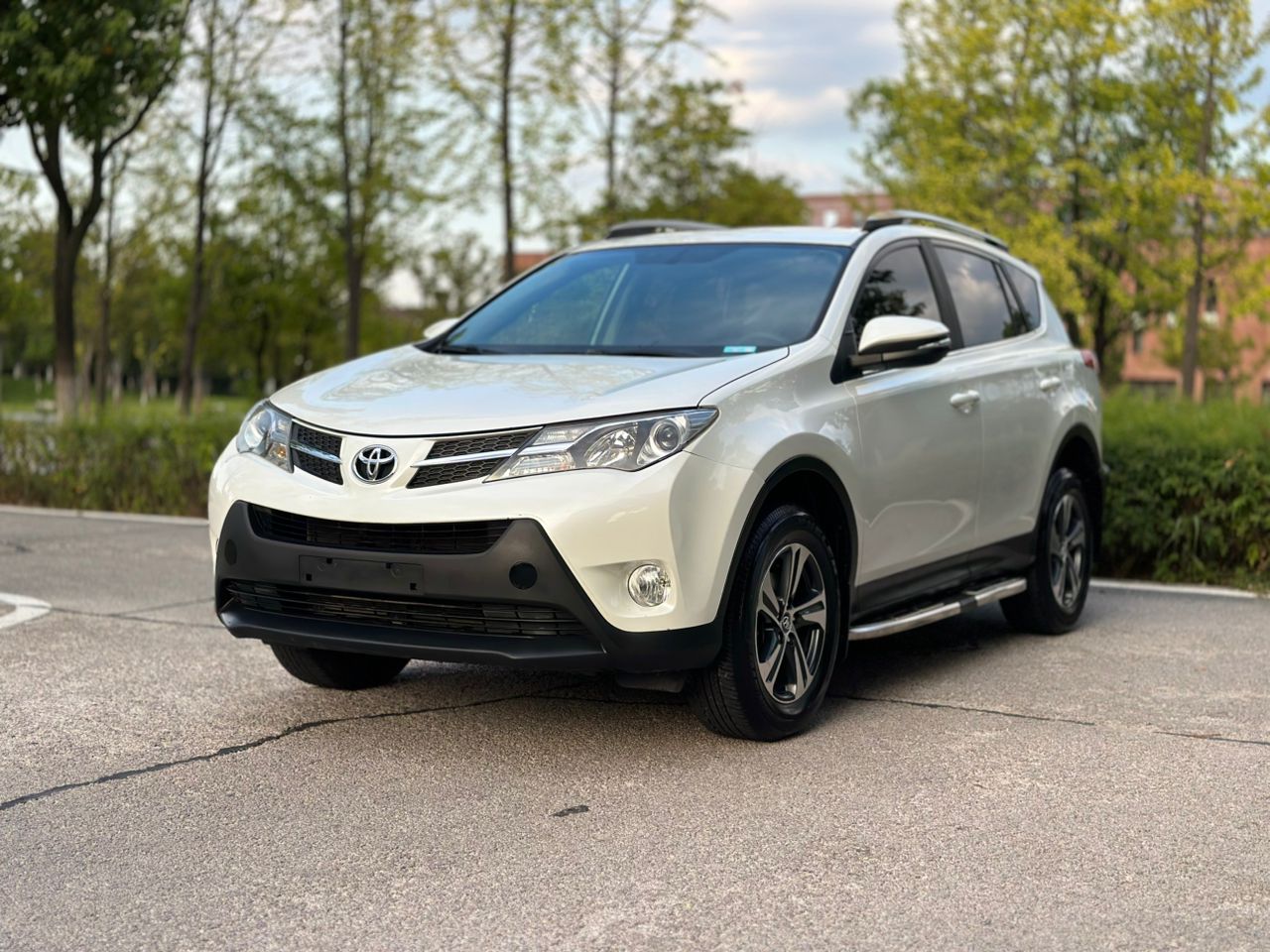 Toyota RAV4 2.0L Automatic (2014 and 2018)